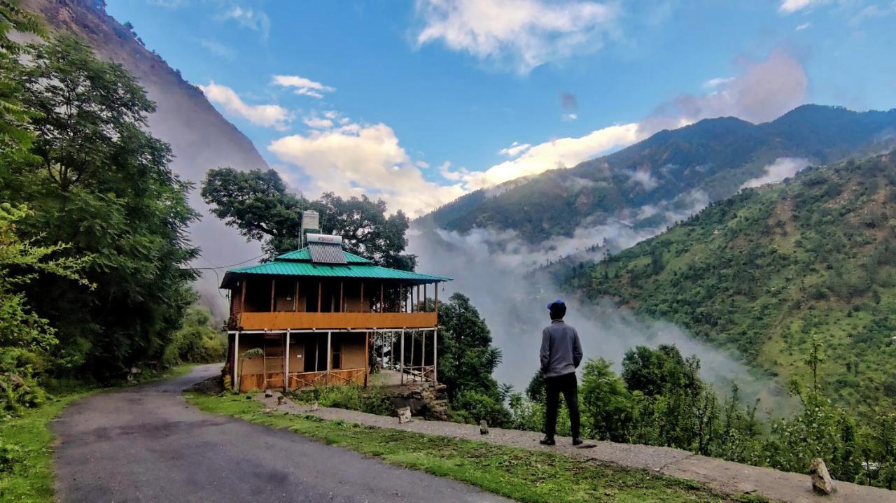 Tirthan Ecostay Gushaini المظهر الخارجي الصورة